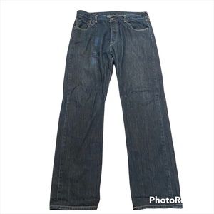 Levi’s 501 Men’s Straight Fit Jeans Size 36/32. Like new!